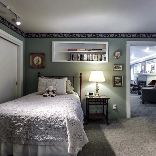 Suite at 59, Ashland, Oregon